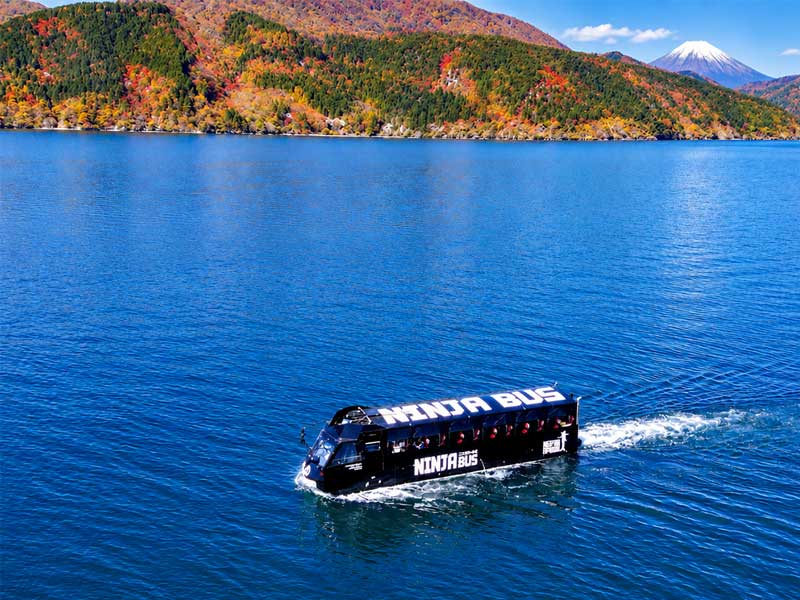 水陸両用 NINJA BUS