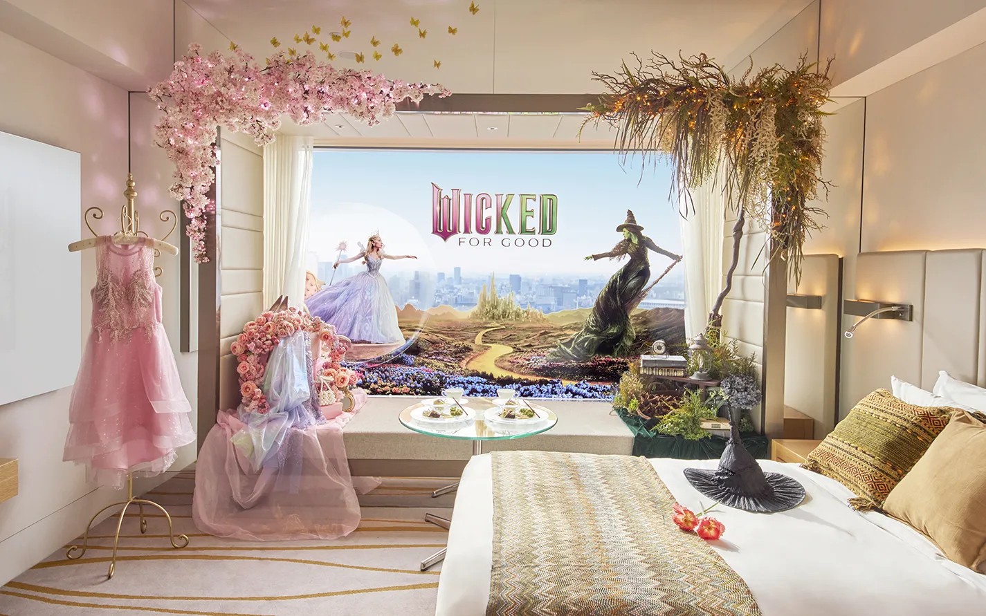 WICKED: FOR GOOD STAY in Prince Gallery