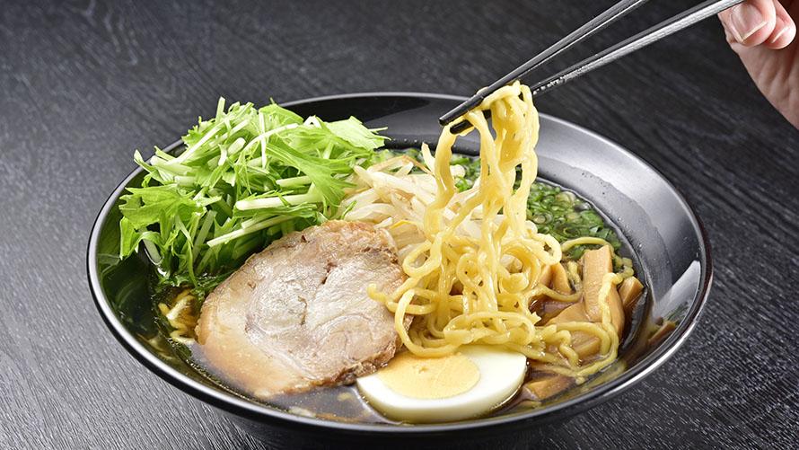 麦わらラーメン