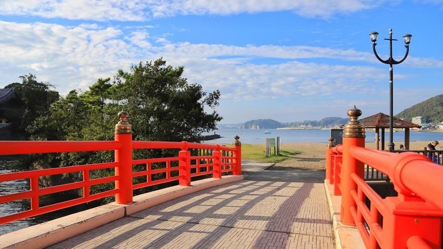森戸神社