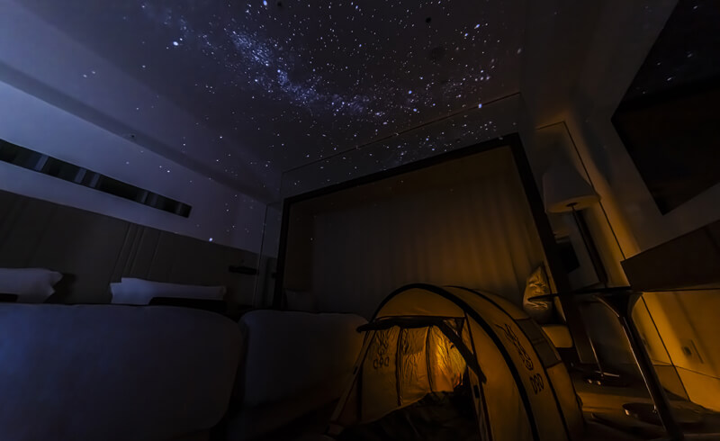 リトルキャンプ in the room