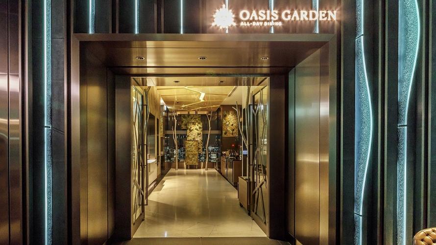 ご朝食付きをご予約のお客さまは、36階「All-Day Dining OASIS GARDEN」でお召し上がりいただけます