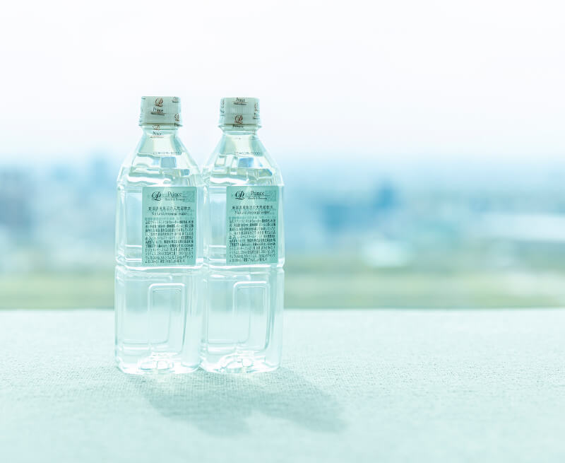 100%リサイクルのペットボトル