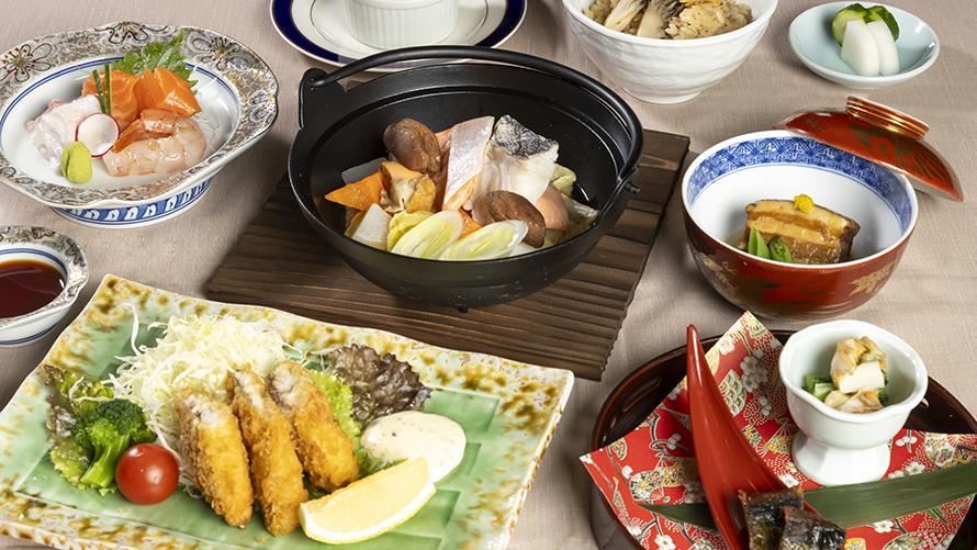 夕食はホテルレストランで和定食を満喫