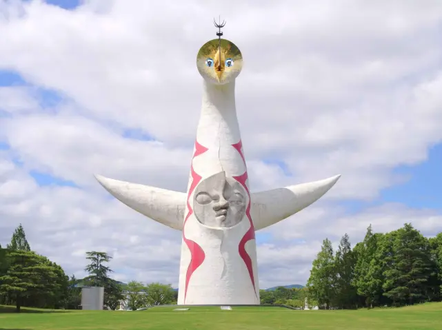 太陽の塔