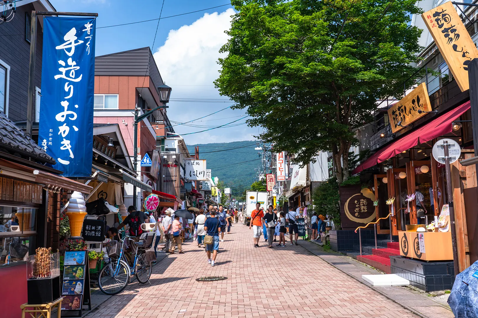 旧軽井沢銀座通りを観光するなら夏がおすすめ