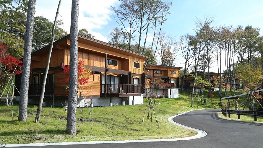 自然が近い一棟建てのヴィラのお部屋へは電気カートで送迎します