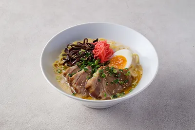 東峰も大好き！濃厚豚骨ラーメン 厚チャーシューのせ