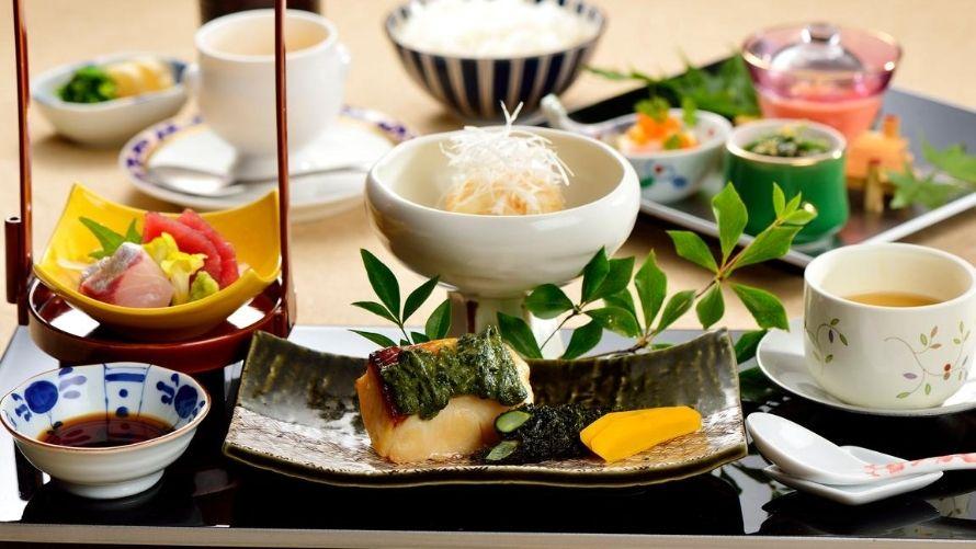 ご昼食 イメージ